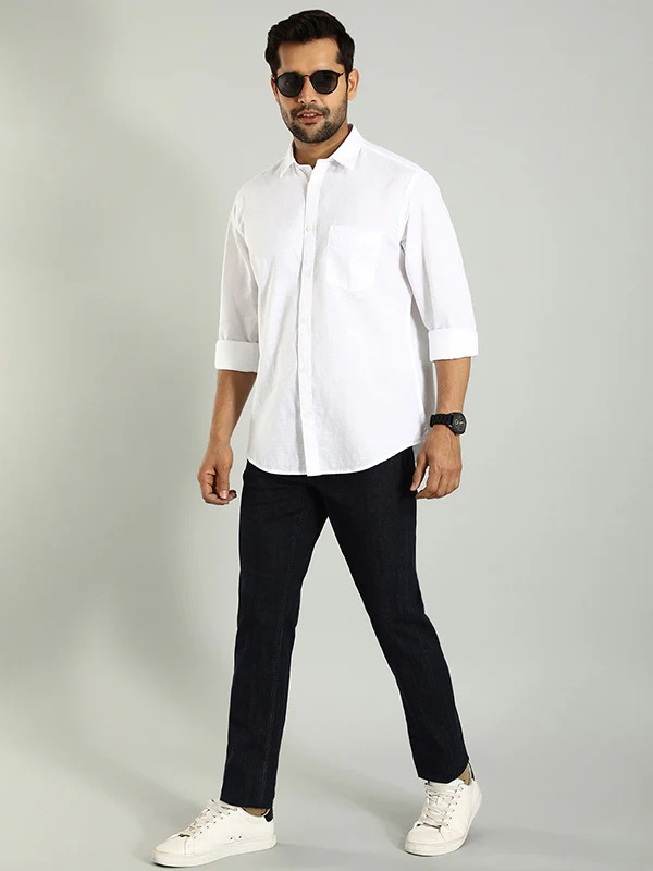 Indian Terrain Men Dark Blue Jeans